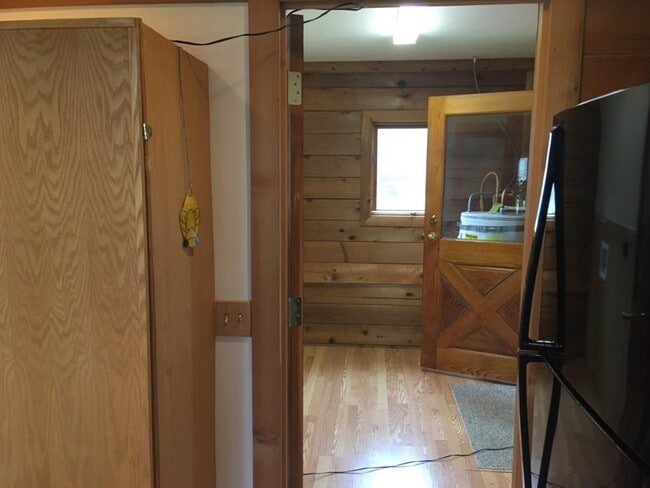 Building Photo - 5839 Logsden Rd