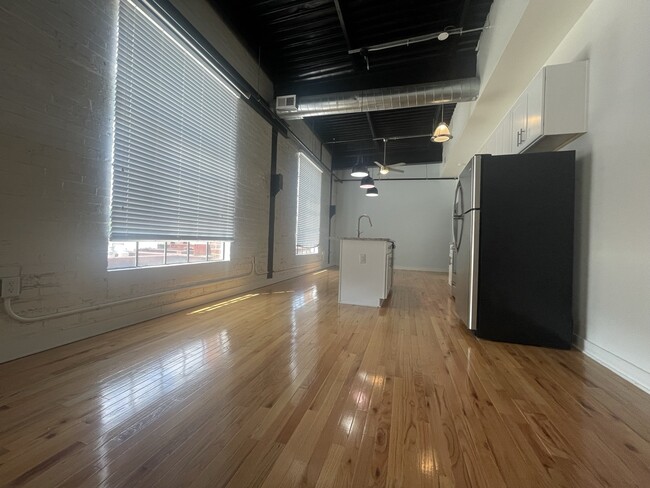 Building Photo - Culpeper Lofts - Building B