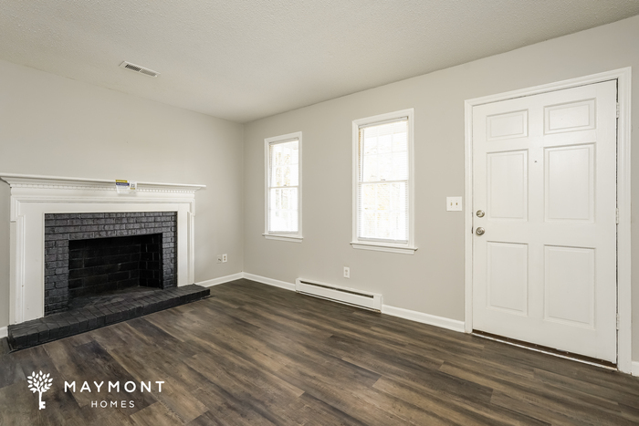 Building Photo - 5916 Stoneybrook Cir