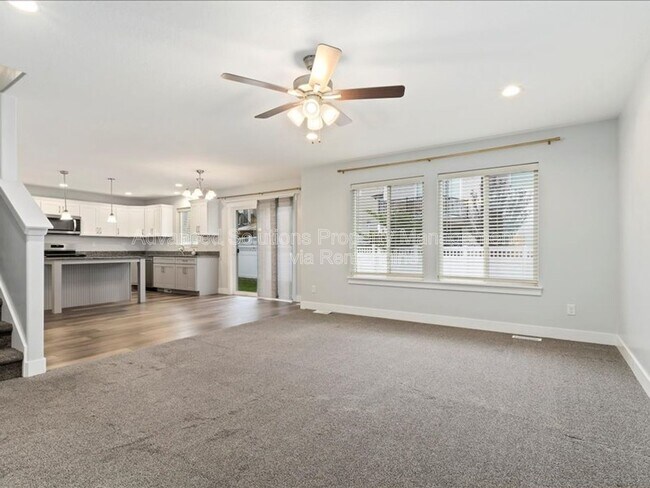 Building Photo - 13972 S Overwatch Dr