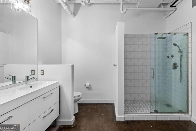 Building Photo - 878 Peachtree St NE