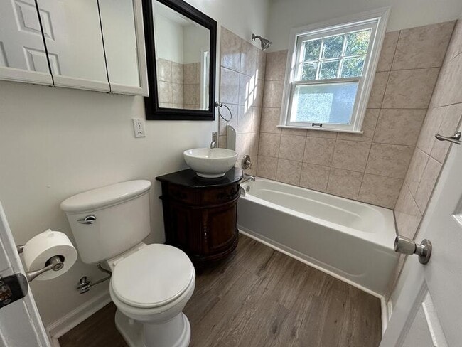 Building Photo - 6321 W 57th Terrace