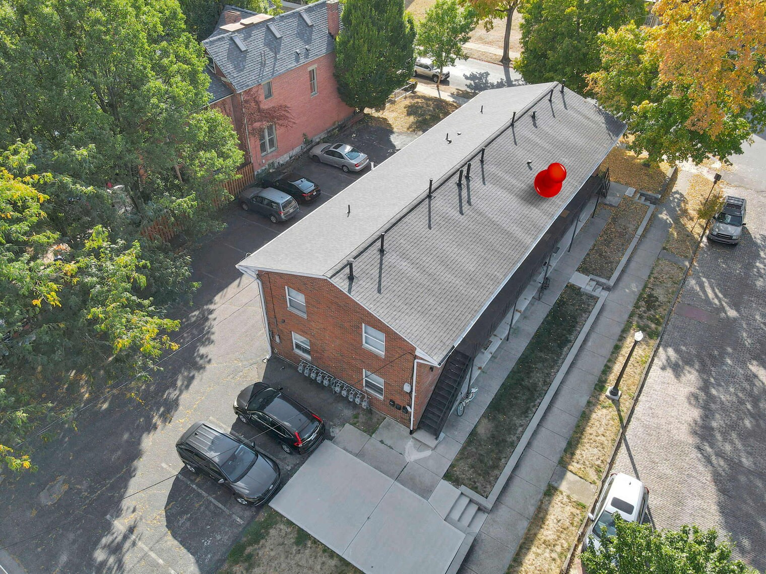 Building Photo - 1320 Highland St