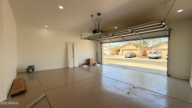 Building Photo - 3 S Laveen Pl