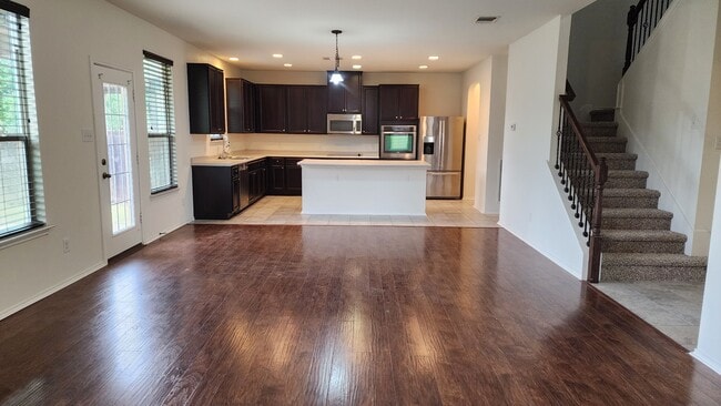 Building Photo - 1109 Strickling Dr