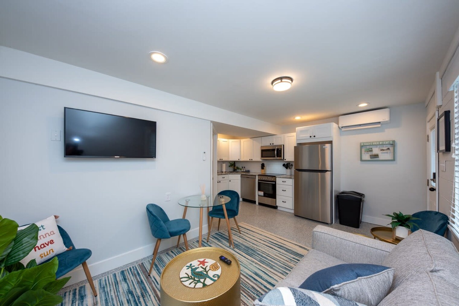 Building Photo - 1140 Simpson Ave