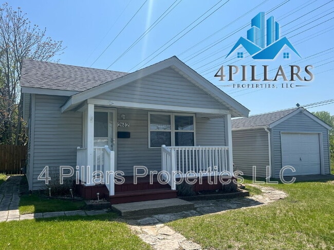 Building Photo - 2612 Vine Ct