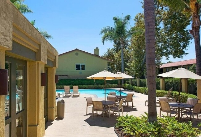 Building Photo - Remodeled Upper-Level 1BR Condo with Balcony & Garage Parking in Verano Community