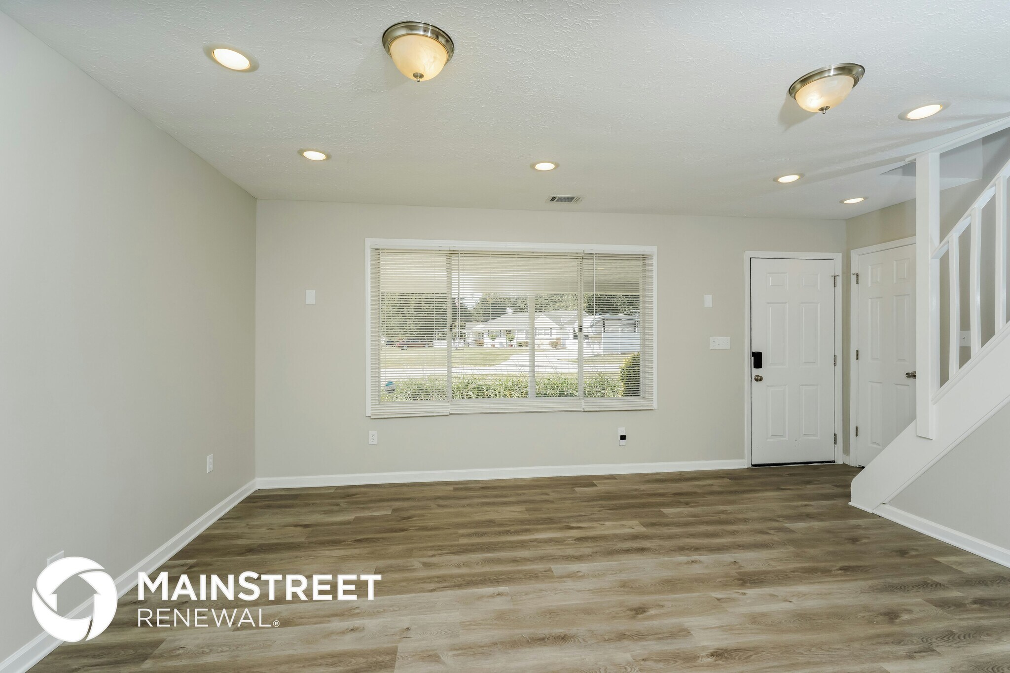 Building Photo - 9335 Donerail Way