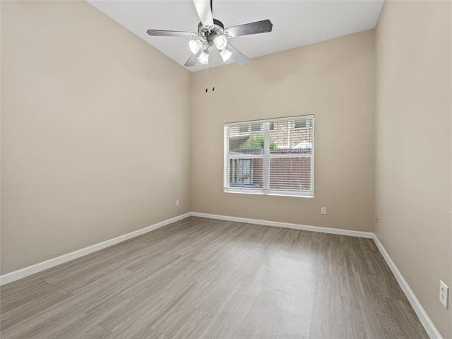 Building Photo - 10116 Wake Bridge Dr