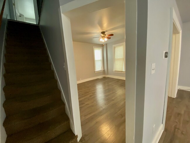 Building Photo - 1039 W Wilkes Barre St