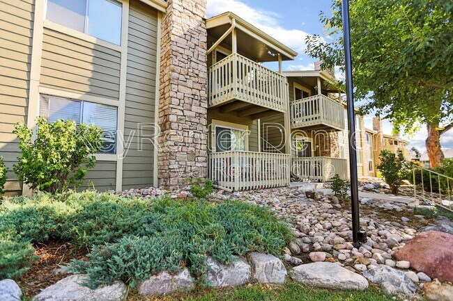 Building Photo - 4400 S Quebec St