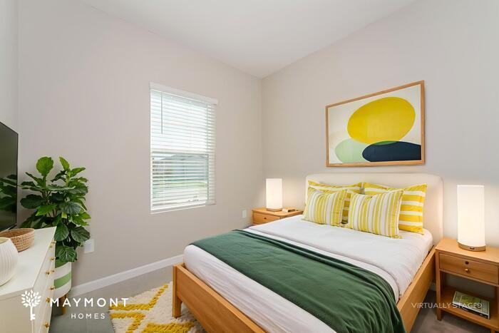 Building Photo - 2736 Granville Dr