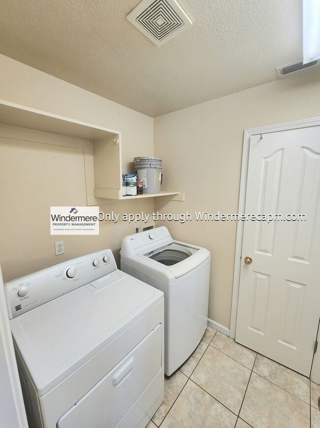 Building Photo - Gorgeous Home in Natomas!