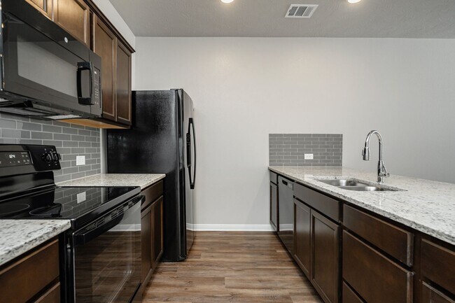 Building Photo - 1129 Trellis Pass