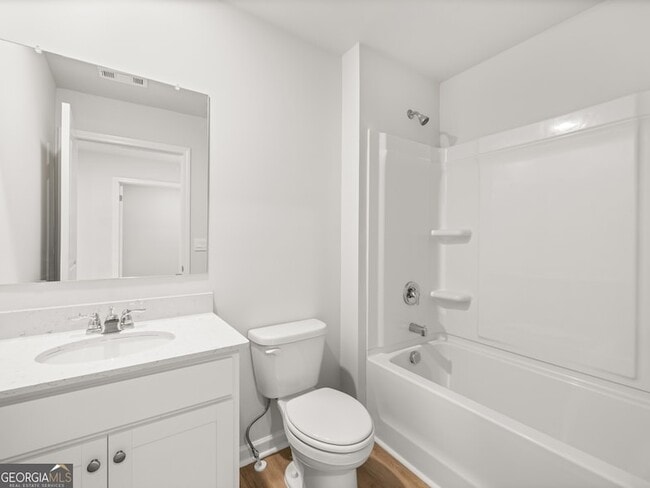 Building Photo - 6741 Leigh St