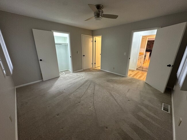 Building Photo - 3316 Annally Dr