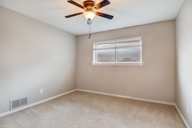 Building Photo - Gorgeous Hidden Treasure in Garland