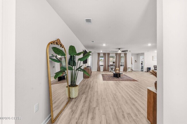 Building Photo - 6538 Myers Rd