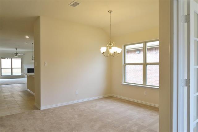 Building Photo - 812 Kinghaven Dr