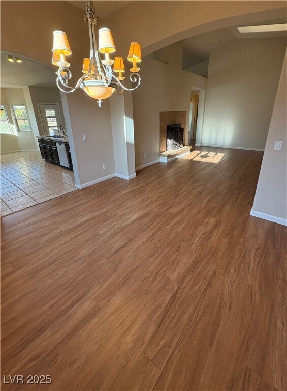 Building Photo - 5586 Golden Leaf Ave