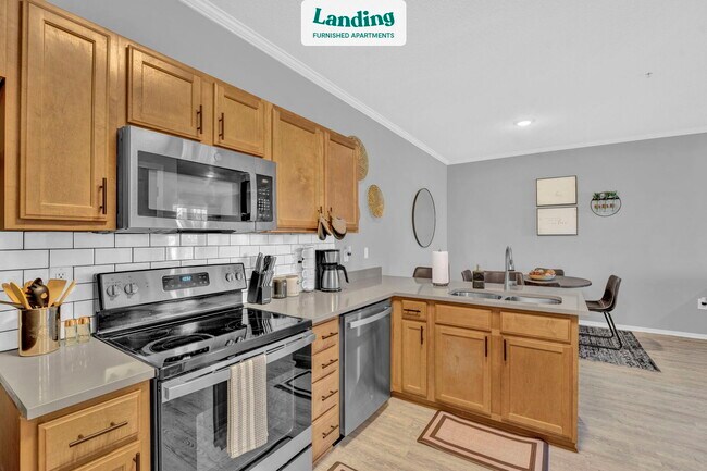 Building Photo - 286 Island Dr