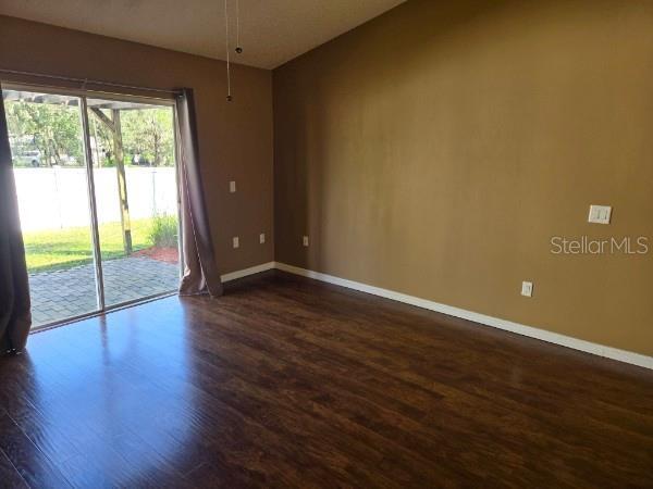 Building Photo - 2631 Winchester Cir