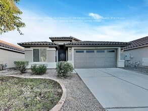 Building Photo - 3271 W Five Mile Peak Dr