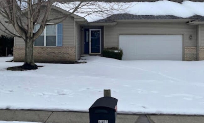 Building Photo - RECENTLY LISTED RENTAL!
