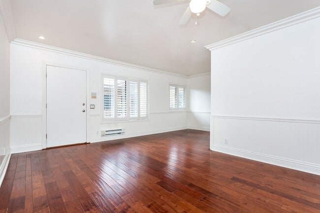 Building Photo - Remodeled 1BR in Prime North Park | Near 30th St | Garage + Storage