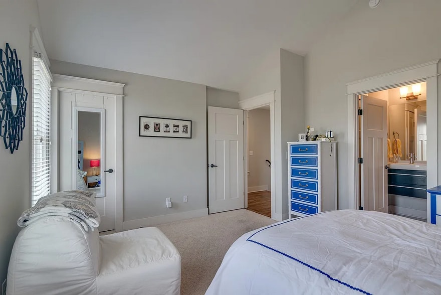 Guest Bedroom, has walk in closet - 619 Chesterfield Way