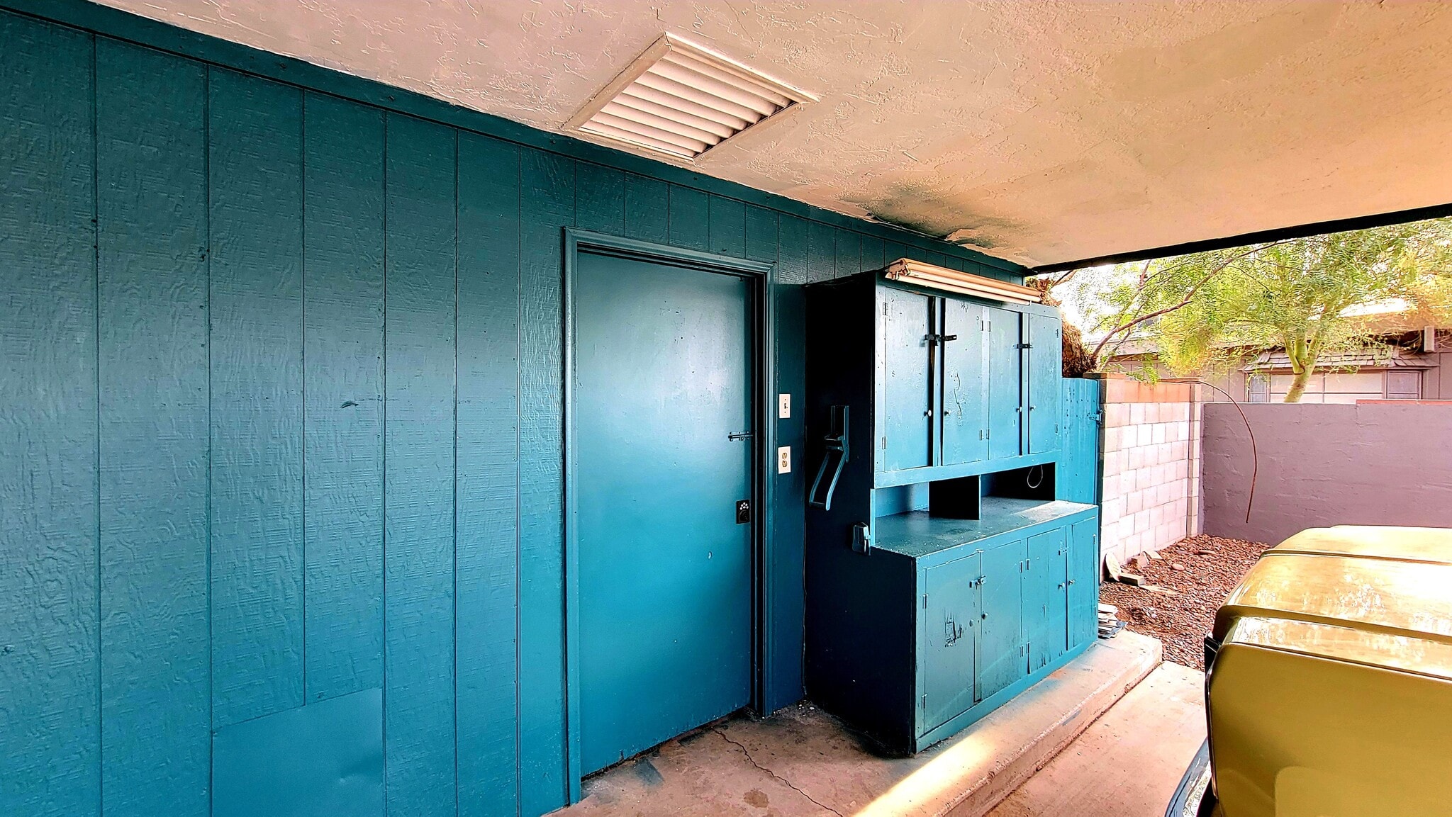 Building Photo - 7400 N Meredith Blvd