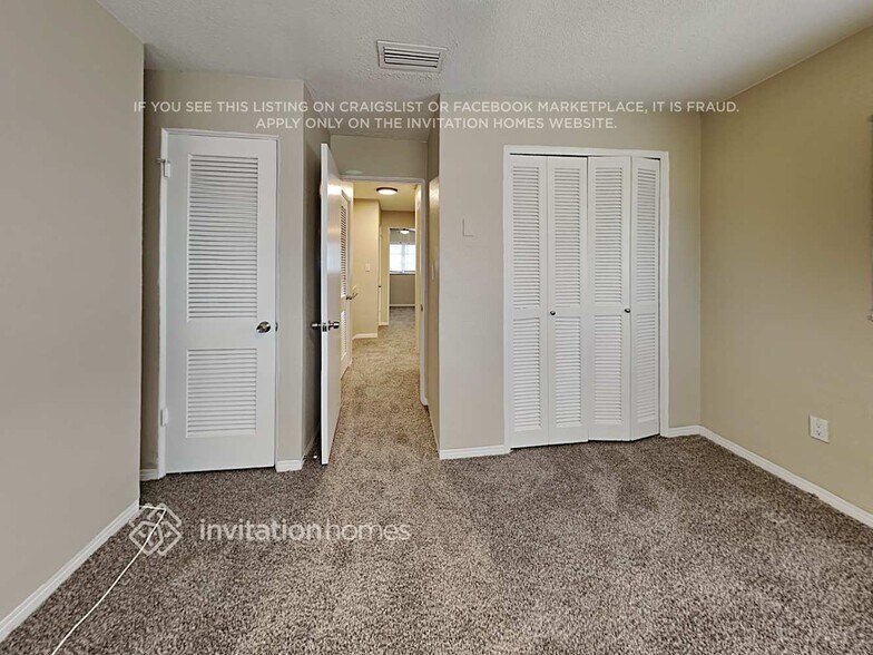 Building Photo - 14298 Hetrick Cir S
