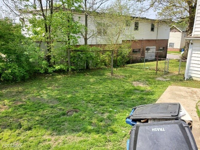 Building Photo - 3 br, 2 bath House - 410 North Branson Street
