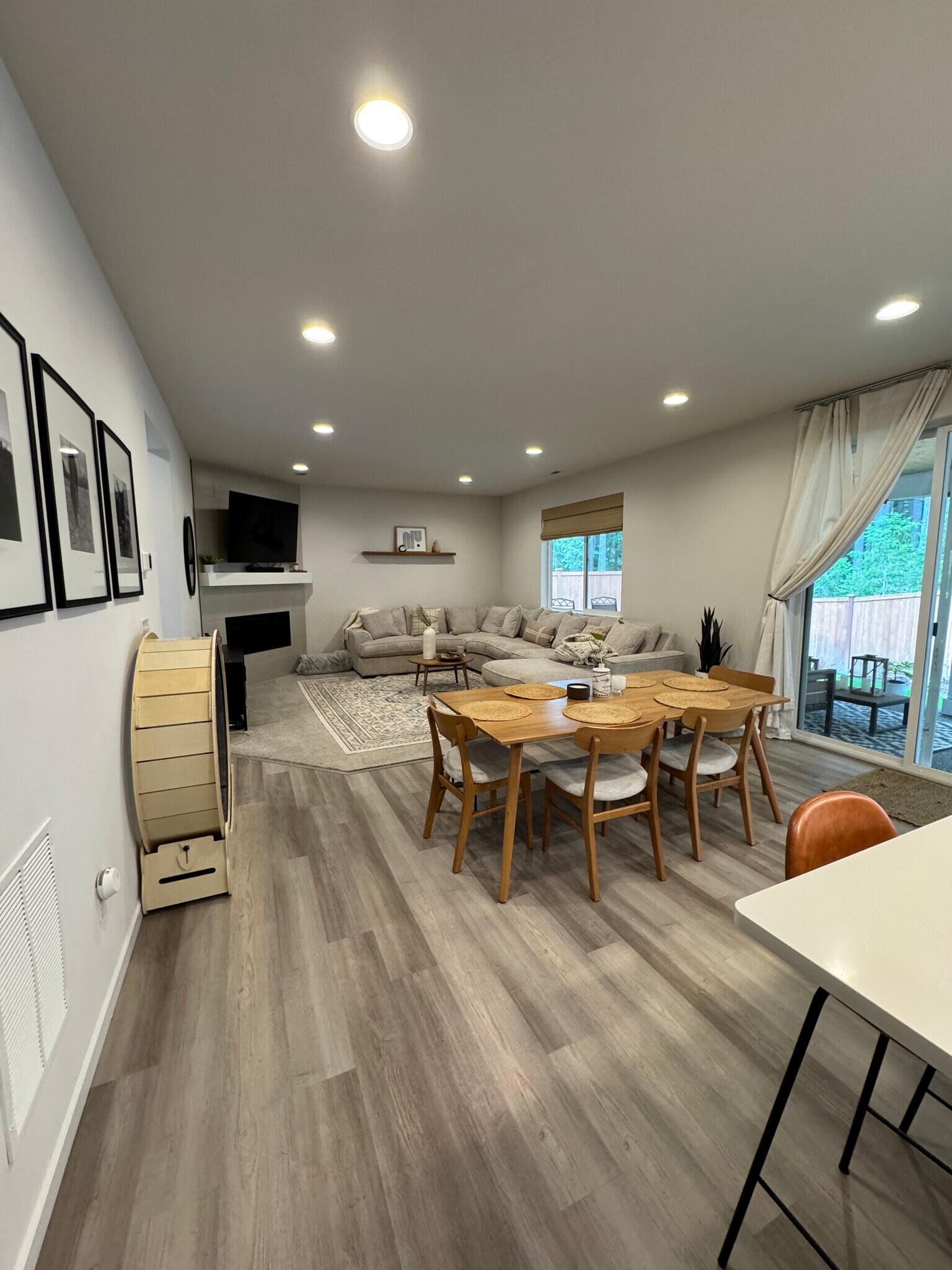 Building Photo - 6750 Skipper Ln SE