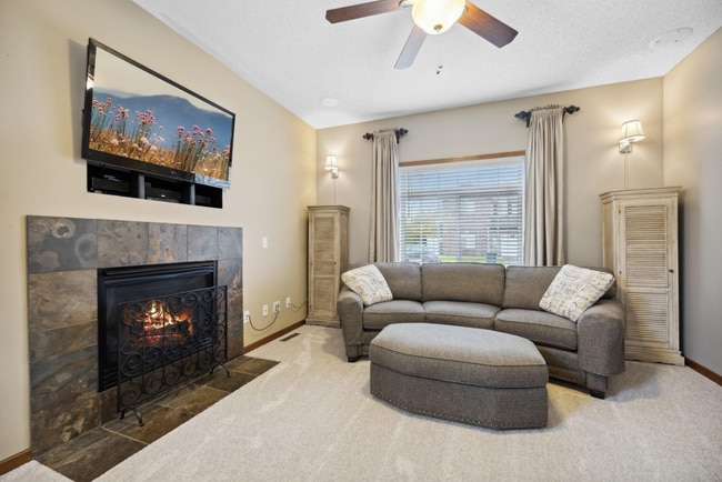 Building Photo - 18422 Lafayette Way