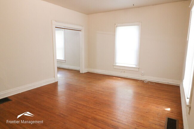 Building Photo - 908 Leavenworth St