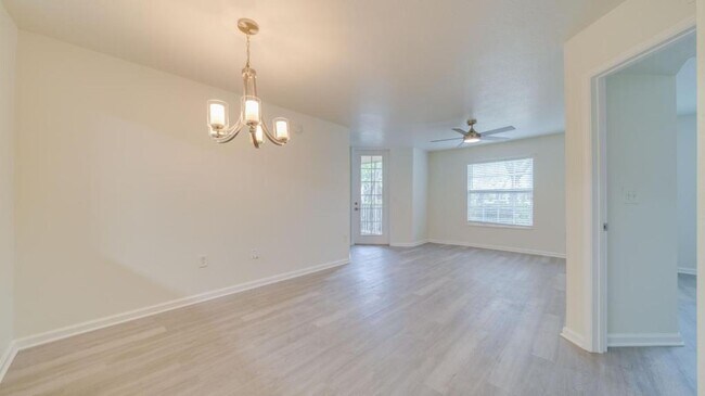 Building Photo - 4127 Residence Drive