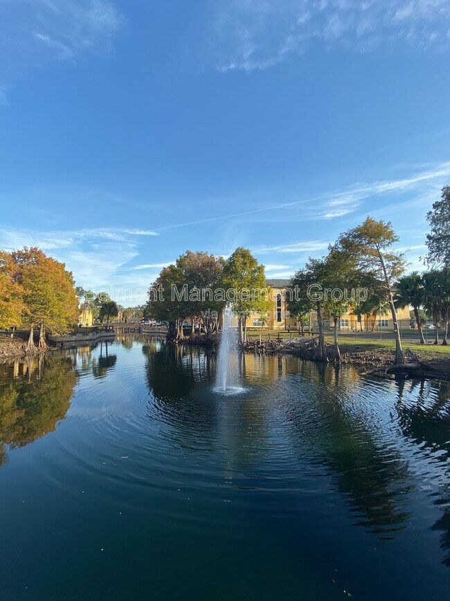 Building Photo - 4630 Commander Dr