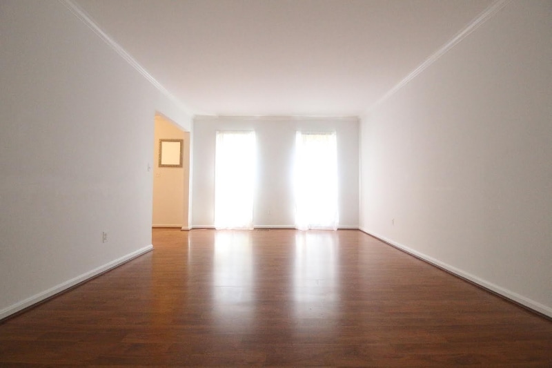 Building Photo - 17 Beauvoir Ct