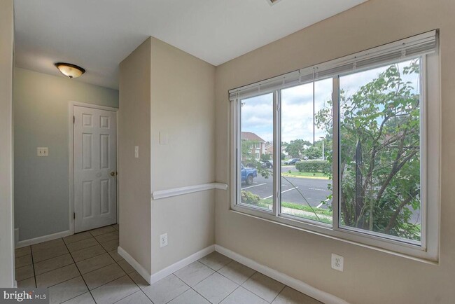 Building Photo - 13305 Apgar Pl