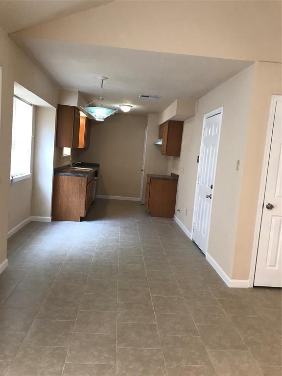 Building Photo - 1306 Wildgrove Dr