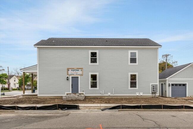 Building Photo - 289 W Ann Arbor Trail