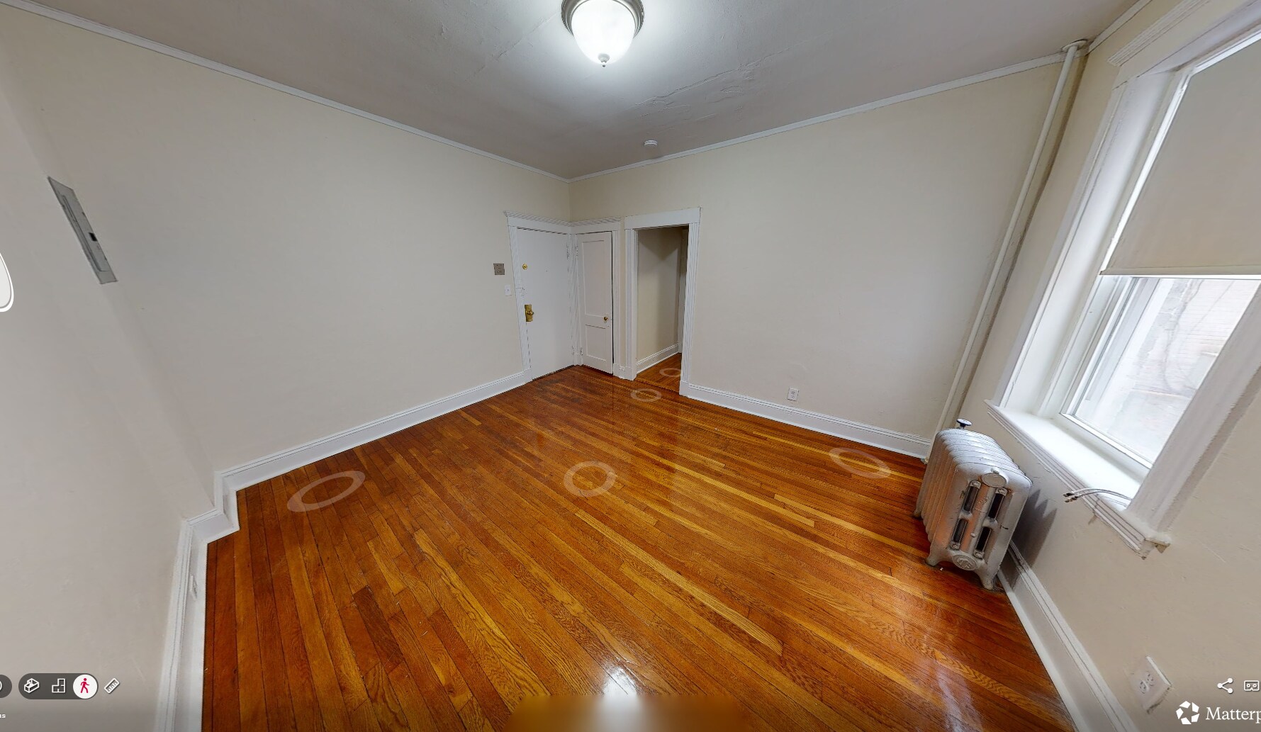 Building Photo - 425 Park Dr