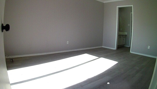 Building Photo - 3636 Greenacres Place Dr