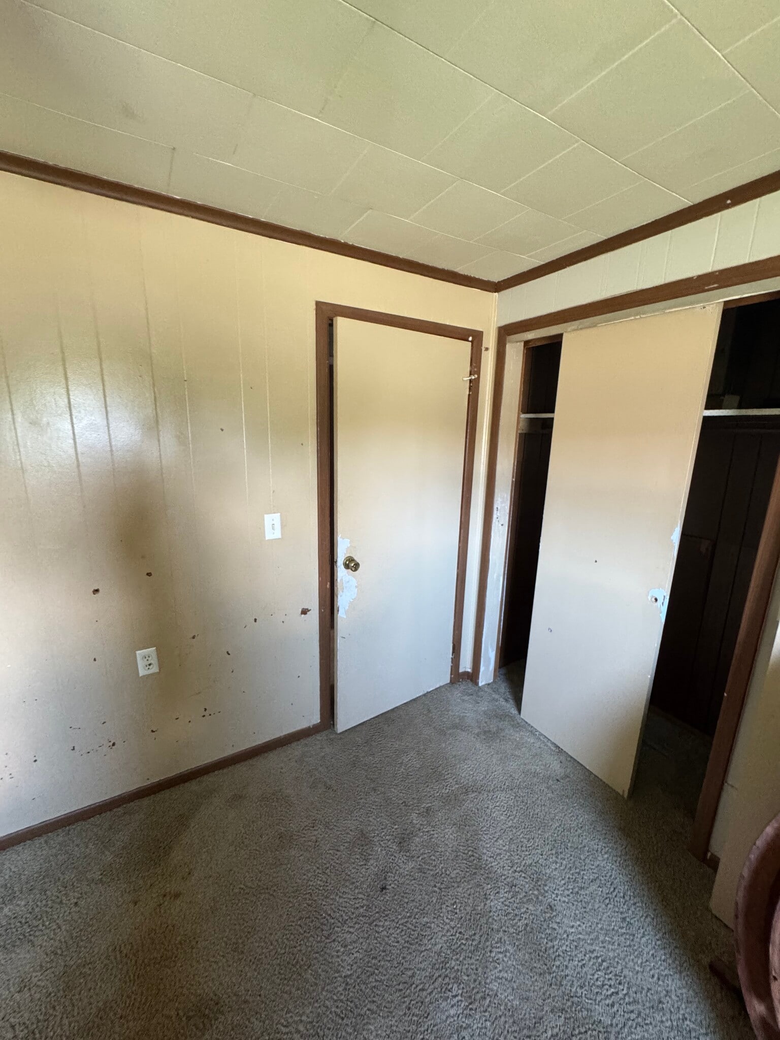 1st Bedroom - 2202 S Adams Ave