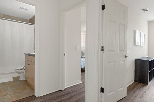 Building Photo - 4780 S Polderland Way