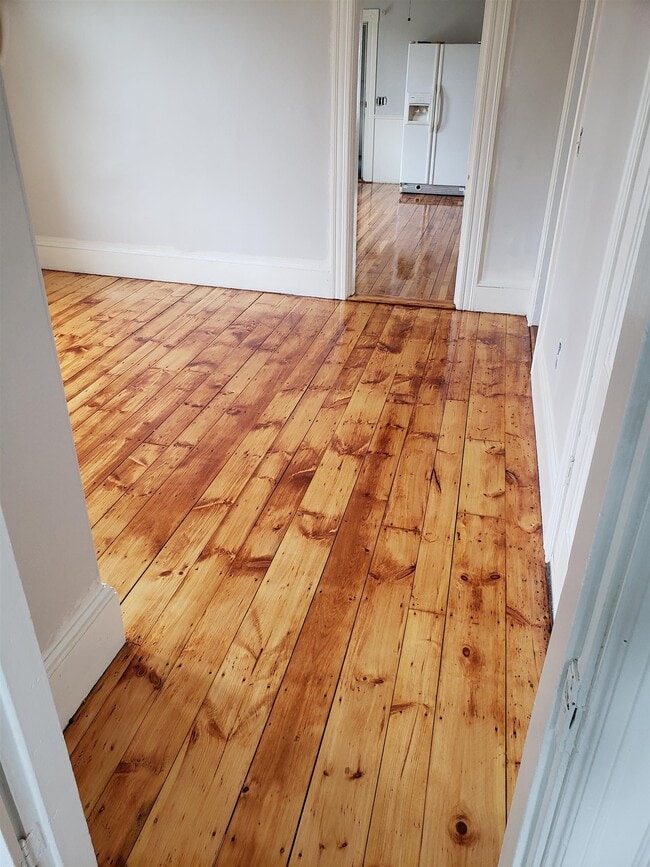 Building Photo - 32 Hevey St