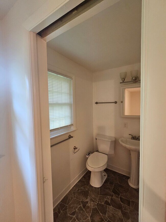 Building Photo - 7022 Gardner Dr