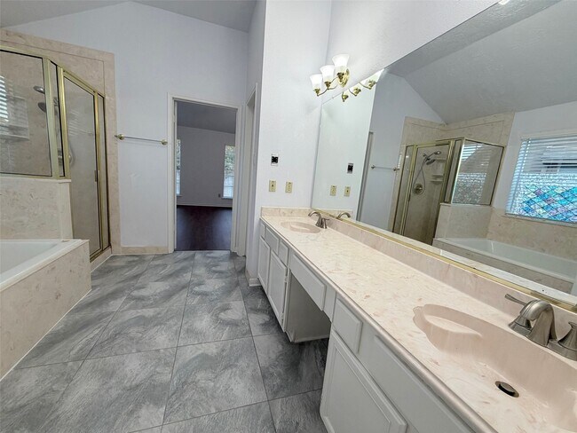 Building Photo - 2226 Mill Creek Dr